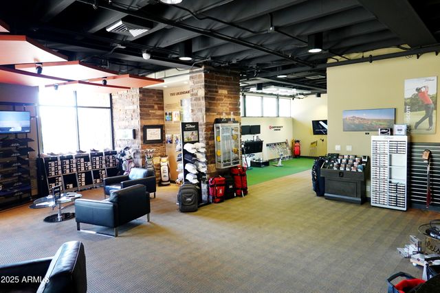 10651 E FERNWOOD Lane, Scottsdale, AZ 85262