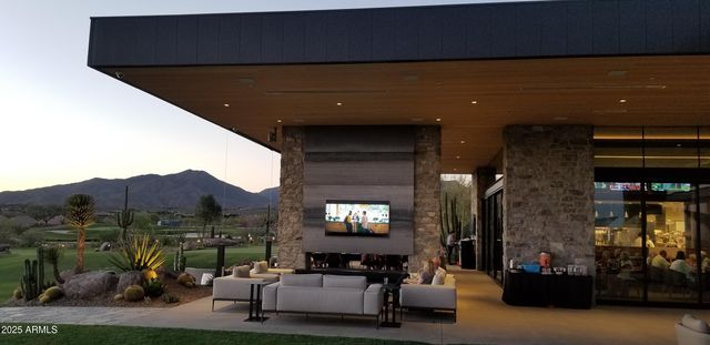 10651 E FERNWOOD Lane, Scottsdale, AZ 85262