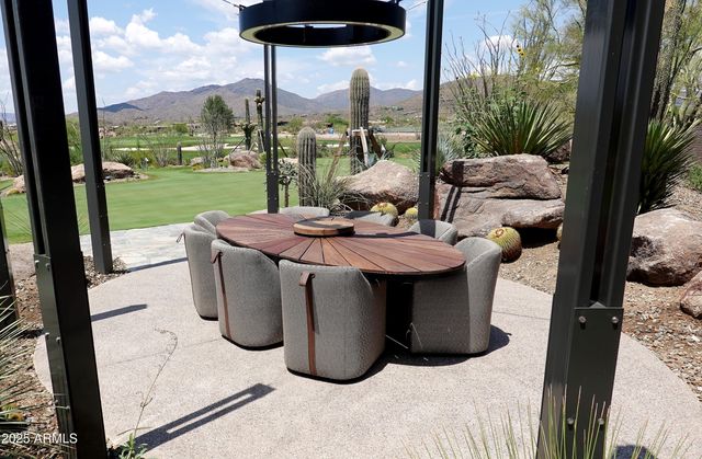 10651 E FERNWOOD Lane, Scottsdale, AZ 85262