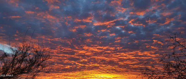 10651 E FERNWOOD Lane, Scottsdale, AZ 85262