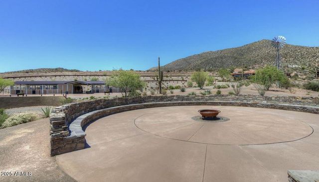 10651 E FERNWOOD Lane, Scottsdale, AZ 85262