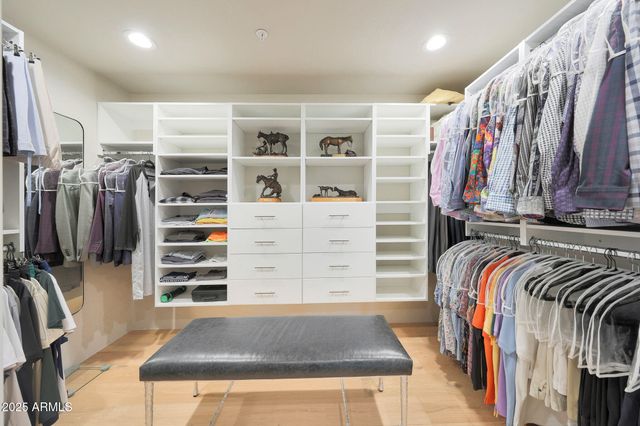 10651 E FERNWOOD Lane, Scottsdale, AZ 85262