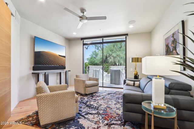 10651 E FERNWOOD Lane, Scottsdale, AZ 85262