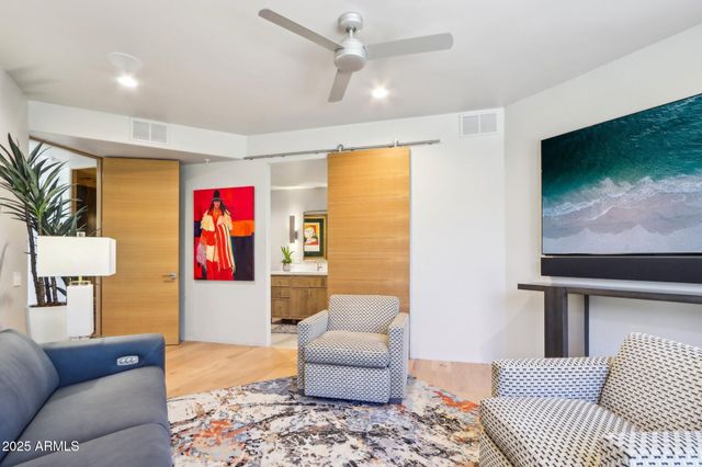 10651 E FERNWOOD Lane, Scottsdale, AZ 85262