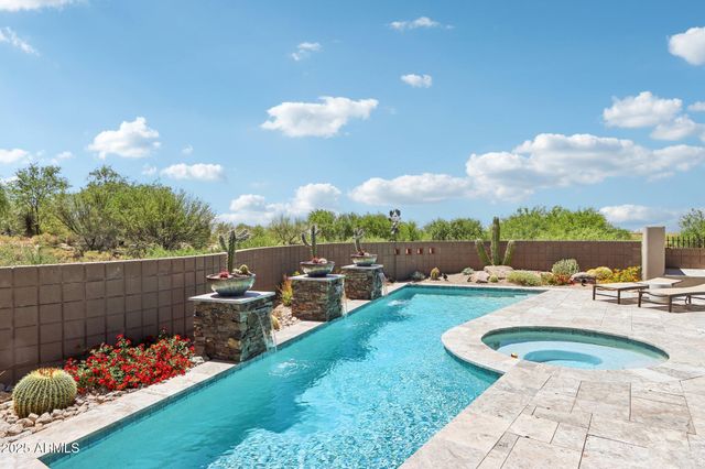 10651 E FERNWOOD Lane, Scottsdale, AZ 85262