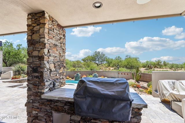 10651 E FERNWOOD Lane, Scottsdale, AZ 85262