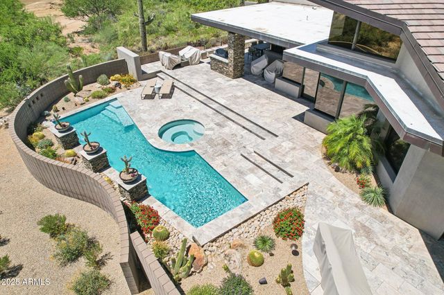 10651 E FERNWOOD Lane, Scottsdale, AZ 85262