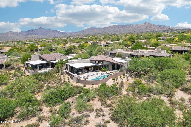 10651 E FERNWOOD Lane, Scottsdale, AZ 85262