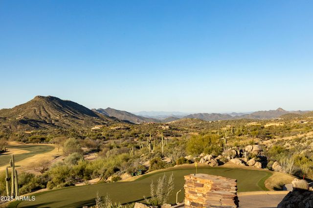 10651 E FERNWOOD Lane, Scottsdale, AZ 85262