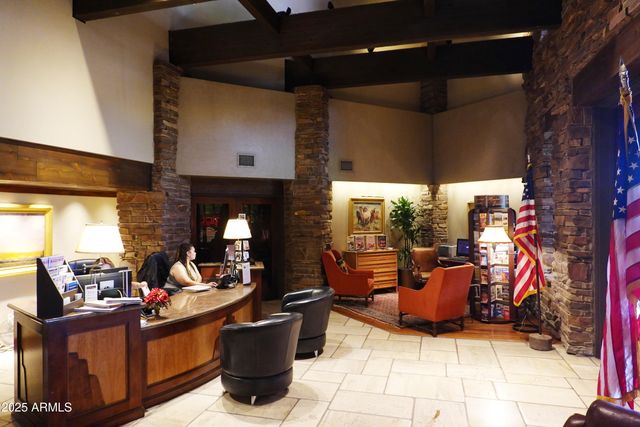 10651 E FERNWOOD Lane, Scottsdale, AZ 85262