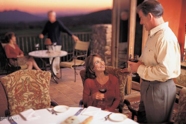 10651 E FERNWOOD Lane, Scottsdale, AZ 85262