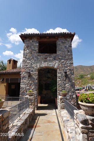 10651 E FERNWOOD Lane, Scottsdale, AZ 85262