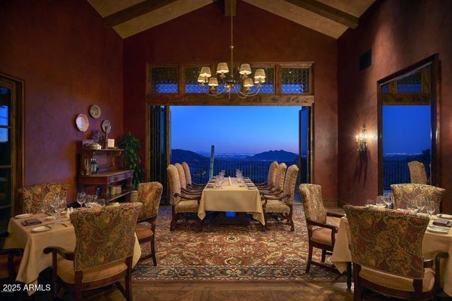 10651 E FERNWOOD Lane, Scottsdale, AZ 85262