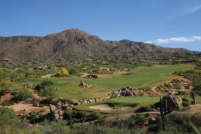 10651 E FERNWOOD Lane, Scottsdale, AZ 85262