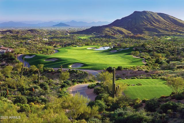 10651 E FERNWOOD Lane, Scottsdale, AZ 85262