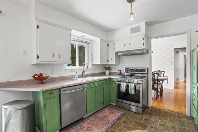 301 Madero DRIVE, Thiensville, WI 53092