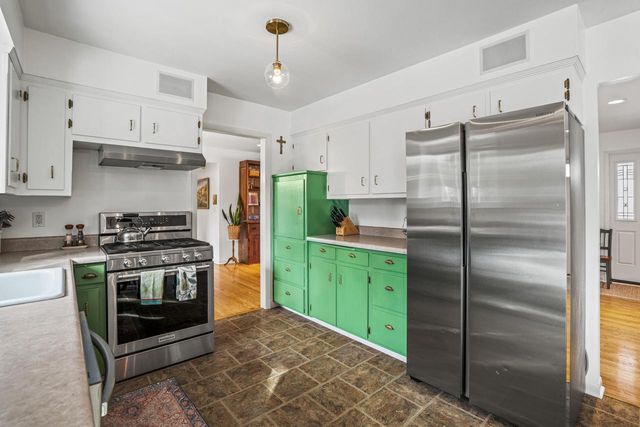 301 Madero DRIVE, Thiensville, WI 53092