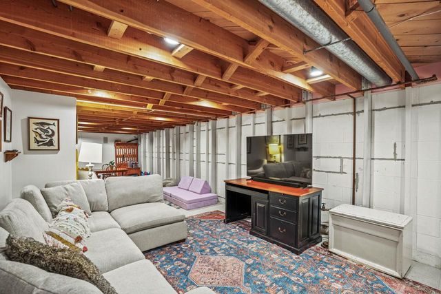 301 Madero DRIVE, Thiensville, WI 53092