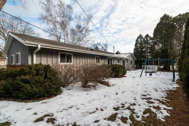 301 Madero DRIVE, Thiensville, WI 53092