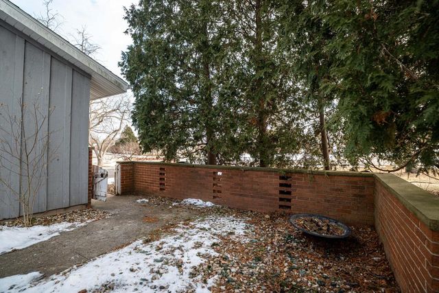 301 Madero DRIVE, Thiensville, WI 53092