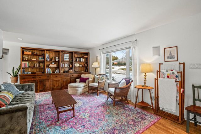 301 Madero DRIVE, Thiensville, WI 53092