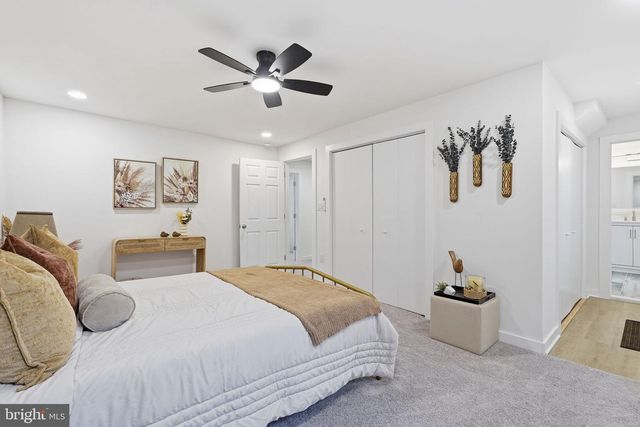 166 GRAYWOLF TRL, Winchester, VA 22602