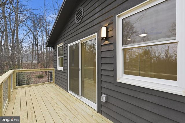 166 GRAYWOLF TRL, Winchester, VA 22602