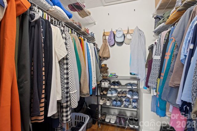 210 Claymoor Court, Flat Rock, NC 28731