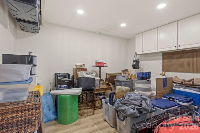 210 Claymoor Court, Flat Rock, NC 28731