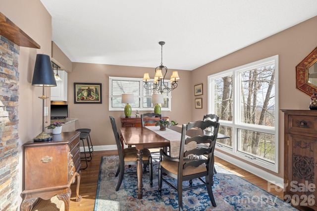 210 Claymoor Court, Flat Rock, NC 28731