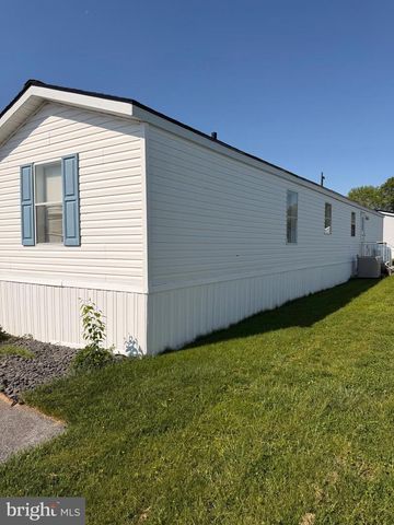 106 DUSK DR, Nottingham, PA 19362