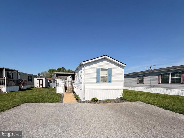 106 DUSK DR, Nottingham, PA 19362