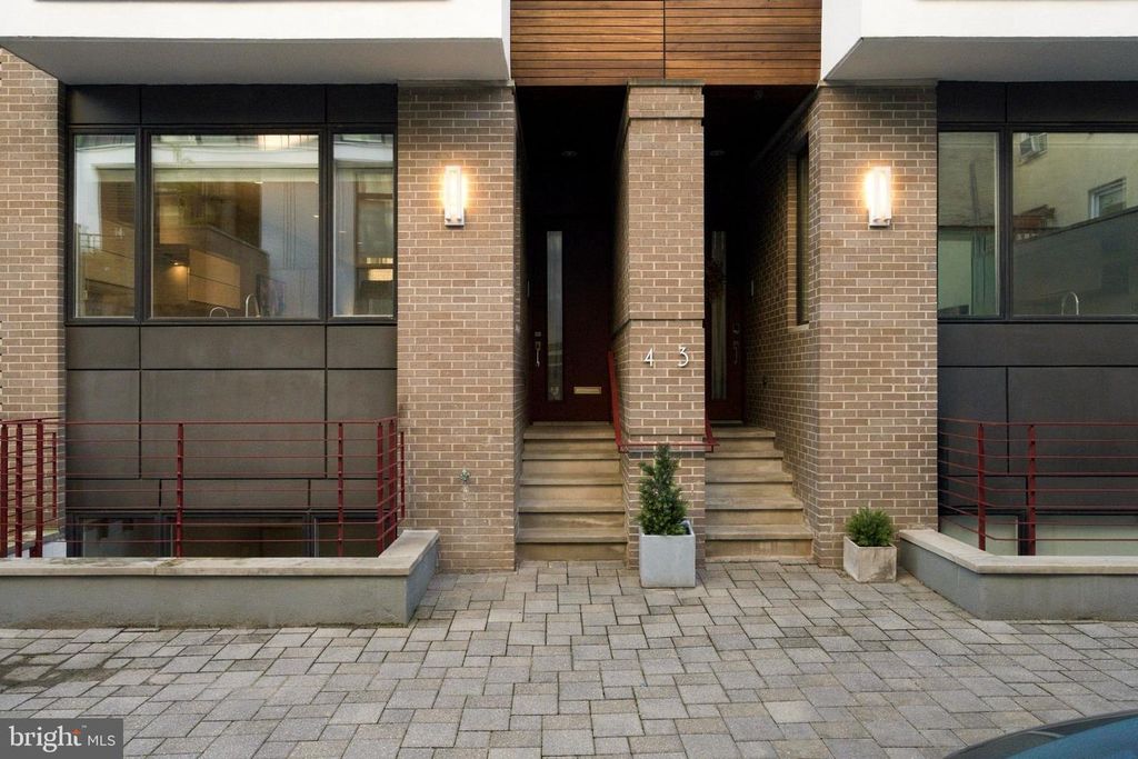 204 W LAUREL ST #4, PHILADELPHIA, PA 19123 — exterior