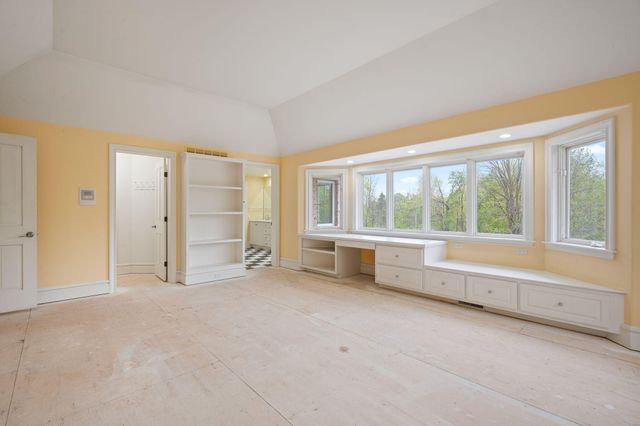 1065 Johnson Street, Tallmadge Twp, MI 49435