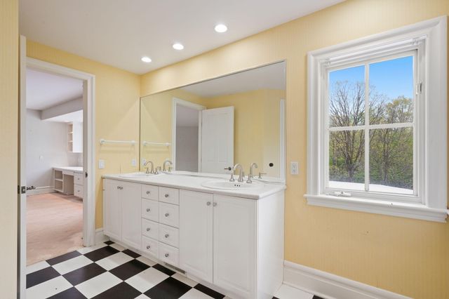 1065 Johnson Street, Tallmadge Twp, MI 49435