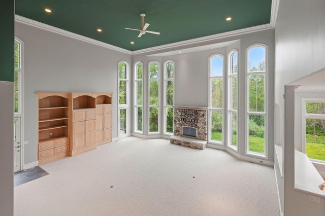 1065 Johnson Street, Tallmadge Twp, MI 49435