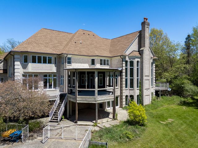 1065 Johnson Street, Tallmadge Twp, MI 49435