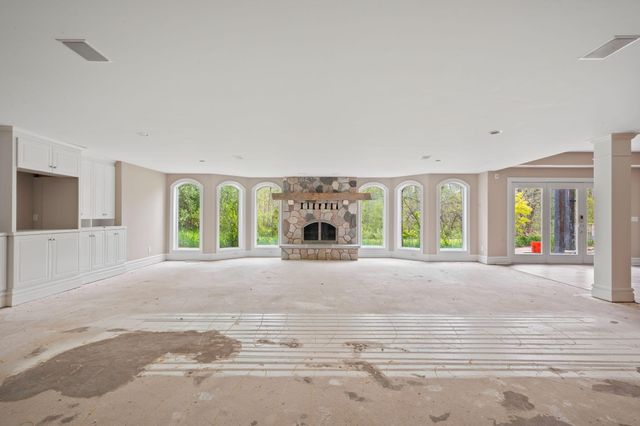 1065 Johnson Street, Tallmadge Twp, MI 49435