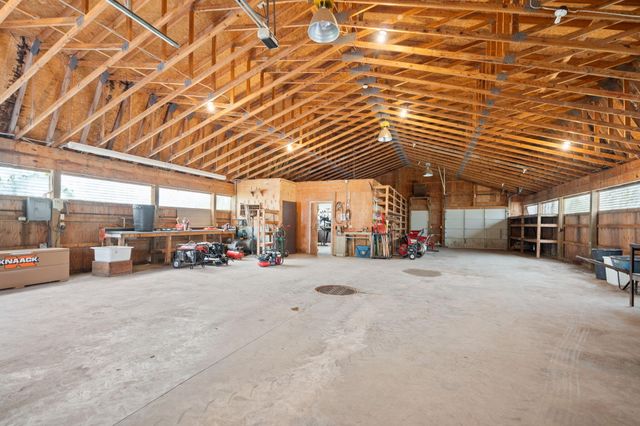 1065 Johnson Street, Tallmadge Twp, MI 49435