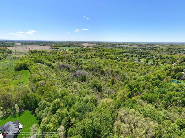 1065 Johnson Street, Tallmadge Twp, MI 49435