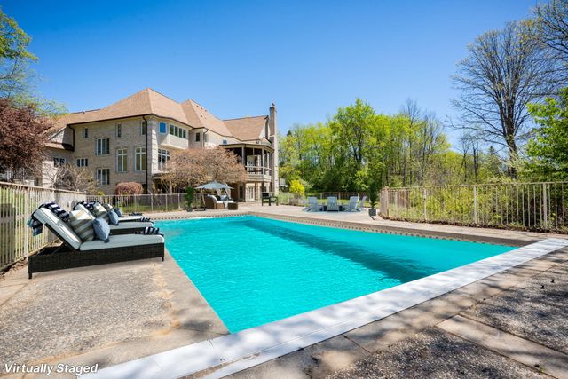 1065 Johnson Street, Tallmadge Twp, MI 49435