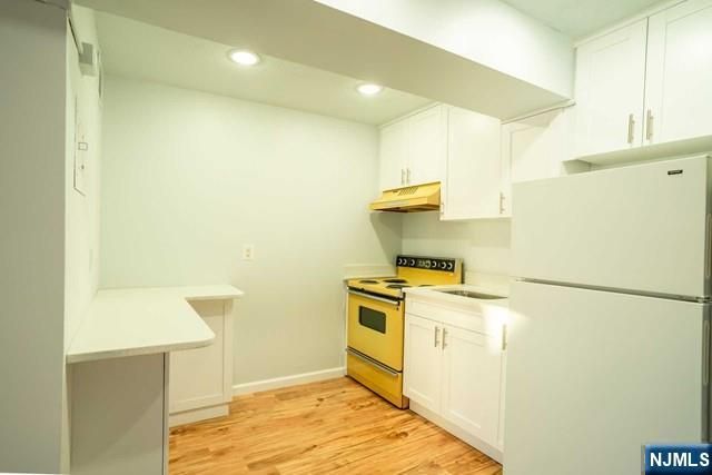 233 12th Street 3D, Palisades Park, NJ 07650