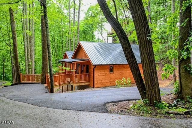 1710 Orchard Dr, Sevierville, TN 37876