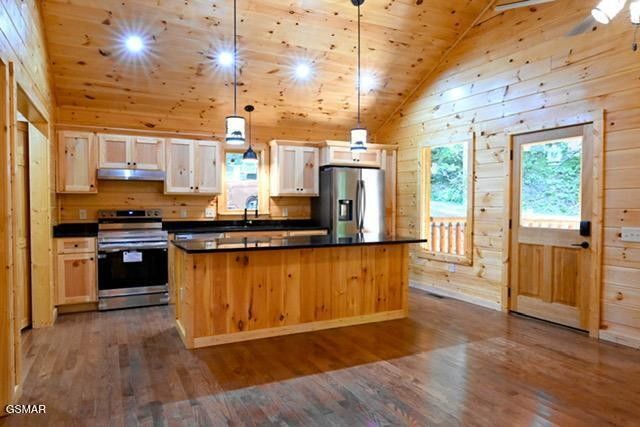 1710 Orchard Dr, Sevierville, TN 37876