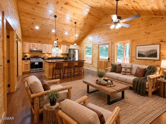 1710 Orchard Dr, Sevierville, TN 37876