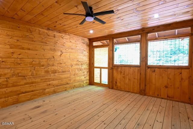 1710 Orchard Dr, Sevierville, TN 37876