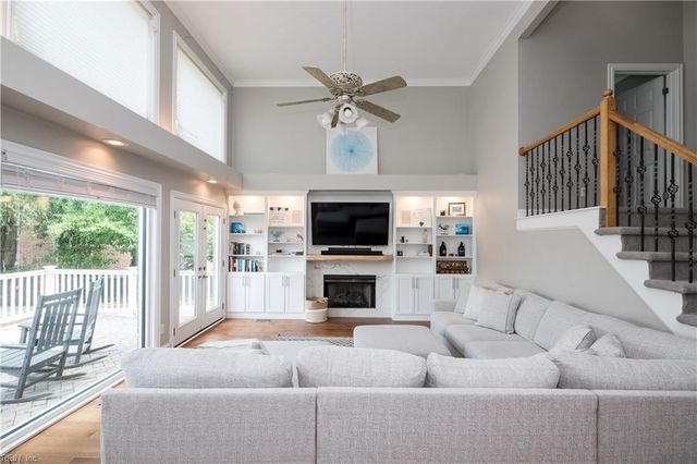 1905 Lancing Crest LN, Chesapeake, VA 23323