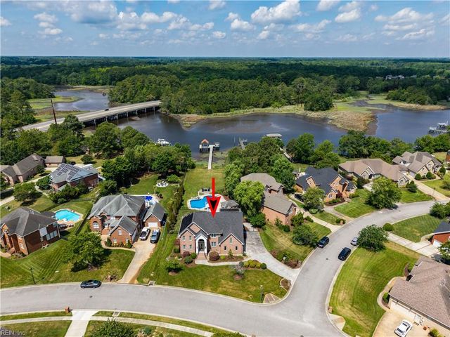 1905 Lancing Crest LN, Chesapeake, VA 23323