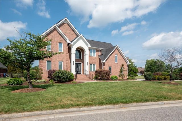 1905 Lancing Crest LN, Chesapeake, VA 23323