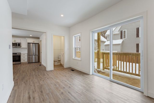 58 S State Street, Concord, NH 03301